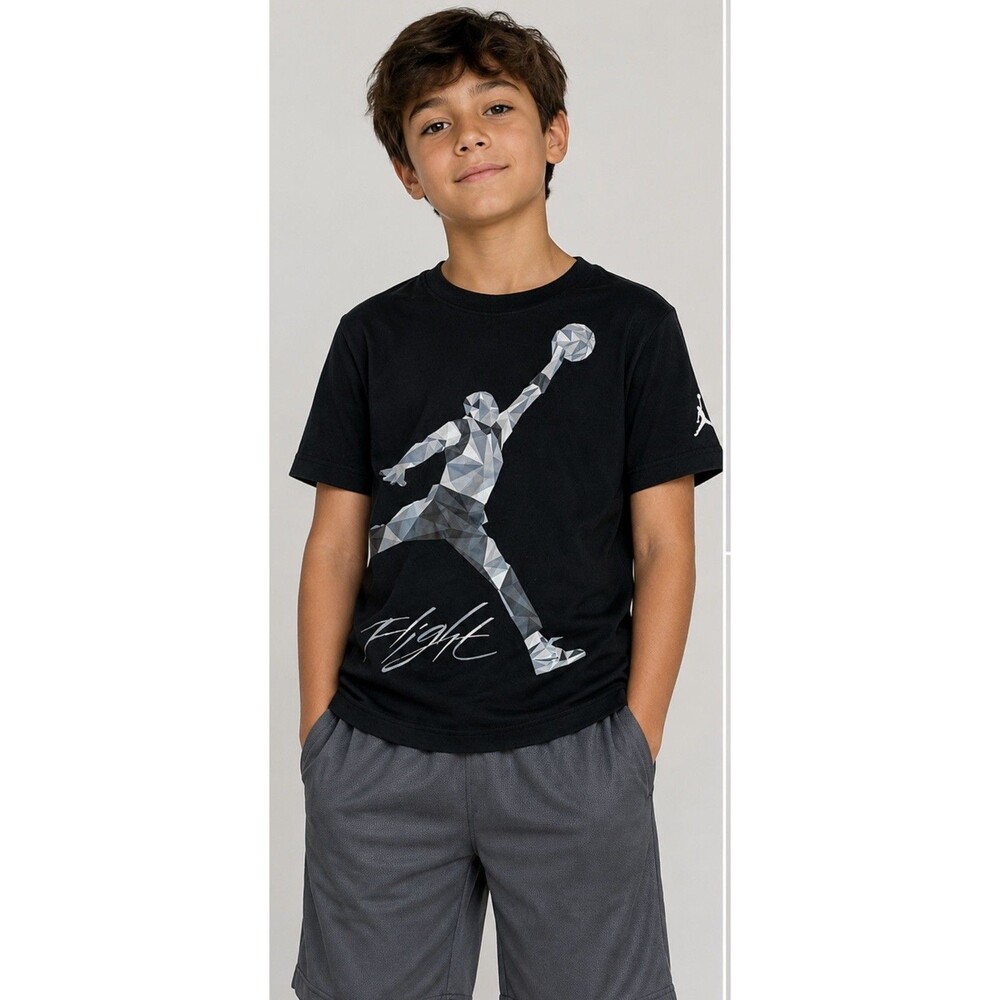 Jordan Boys Flight Graphic T-Shirt Black Size Medium 10–12